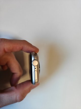 Apple Watch SE2 40mm GPS Starlight Aluminum