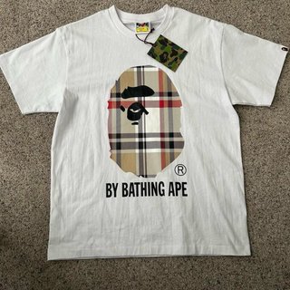 Camiseta BAPE x Burberry Beige/Blanca Talla s