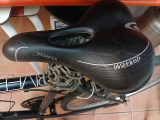 Bicicleta Btwin Riverside Negra