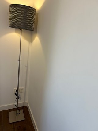 Lámpara de pie moderna tela y metal