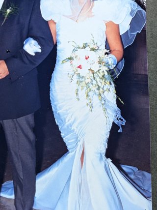 Vestido Novia Sirena Cola Apertura Delantera