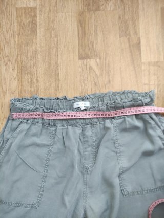 Pantalón ancho Cortefiel verde verano