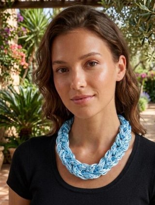 Collar cola de rata satén azul