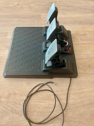 Simulador Thrustmaster  (Pedir detalles o dudas)