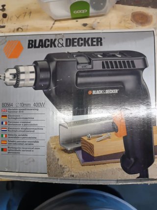 Trapano Black & Decker BD564