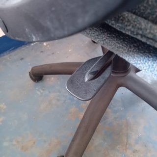SILLÓN DE OFICINA COMO NUEVO 50 EUROS, CARTAGENA