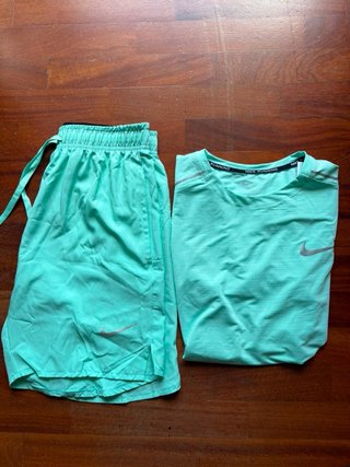 Completo Nike T-shirt e Pantaloncini