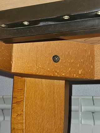 Mesa de comedor de cerezo con alas