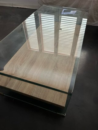 Mesa baja cristal y madera The Masie