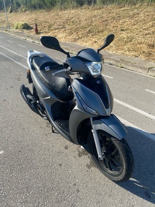 KYMCO PEOPLE S 125 – AGOSTO22 – ÚNICO PROPIETARIO