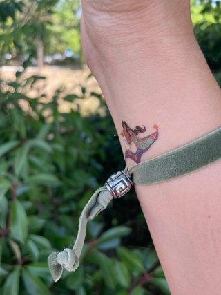 Pulsera con charm de gato