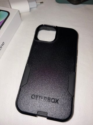 iPhone 14 128GB Medianoche
