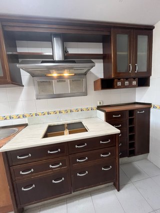 Se regala cocina y la campana.
