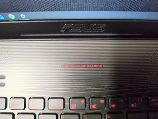 POTENTE Portátil Asus i7