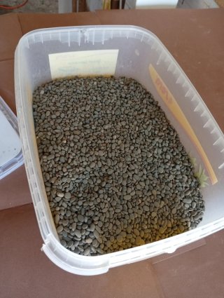 Grava para acuario SERA Antracita 5,5 l.