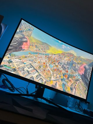 Monitor MSI C3F 180hz 27” pulgadas Curvo Negro