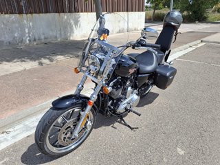 Harley-Davidson Superlow 1200T Negra