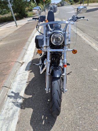 Harley-Davidson Superlow 1200T Negra