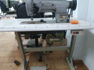 Máquina de coser CONSEW 322R-1