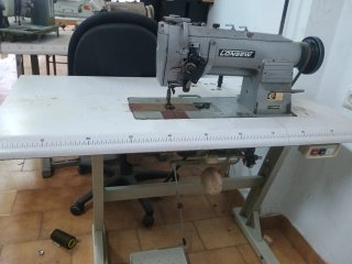 Máquina de coser CONSEW 322R-1