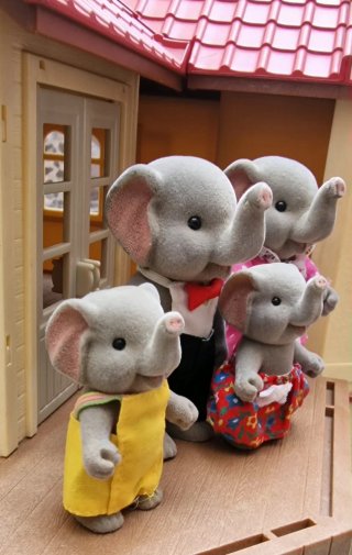 Familia Elefante Sylvanian Vintage
