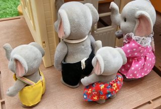 Familia Elefante Sylvanian Vintage