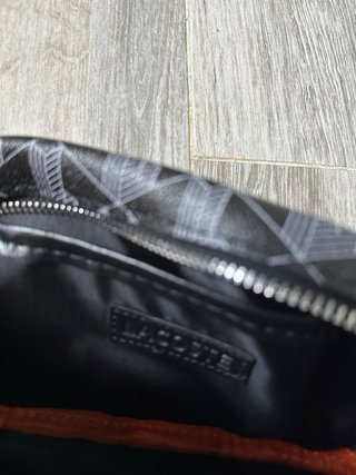 Bolso bandolera Lacoste negro y gris