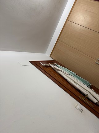 Se alquila cuarto/ trastero en Bcn