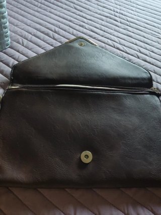 Bolso de mano tejido y piel