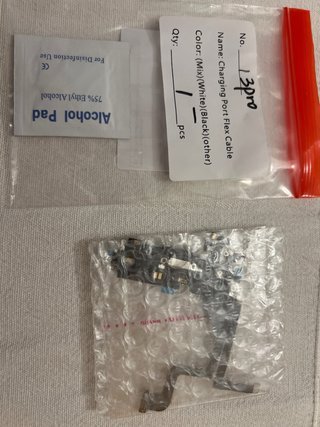 Flex de carga / Conector Lightning para iPhone 13