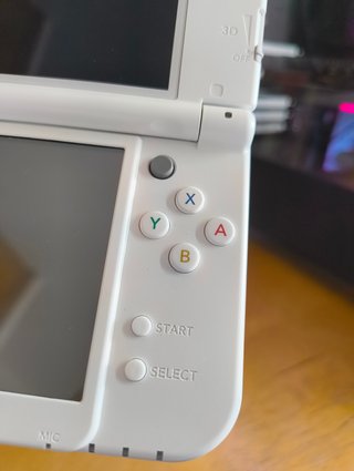 Nintendo New 3DS XL Blanca - NEAR MINT