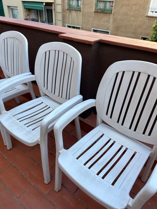 Conjunto 4 sillas de exterior blancas