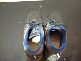 Botas de seguridad negras y azules