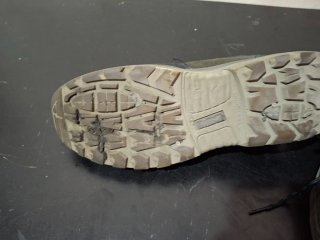Botas de seguridad negras y azules