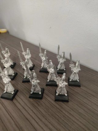 Warhammer Altos Elfos Maestros Espada 14