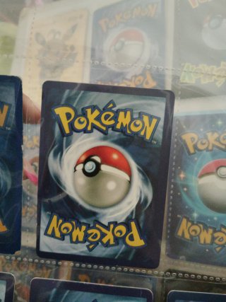 Carta Pokémon Umbreon V 200 HP