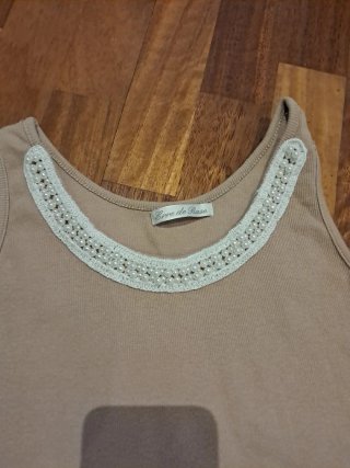 Lote 5 Camisetas Mujer Beige ,rosa y varios