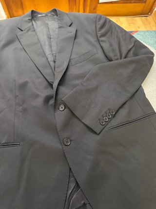 Traje de hombre negro