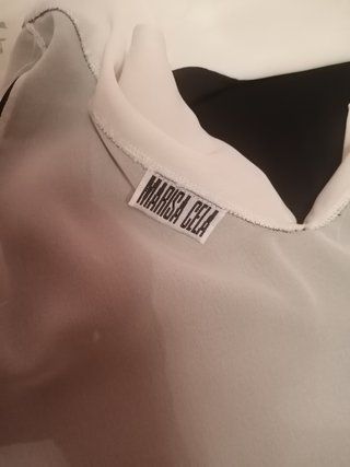 Vestido negro de gasa con cuello beige T 38-40