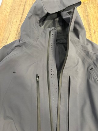 Chaqueta Quechua MH900 impermeable M gris