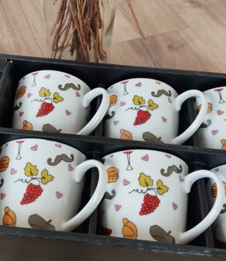Juego de 6 tazas de café con platillos