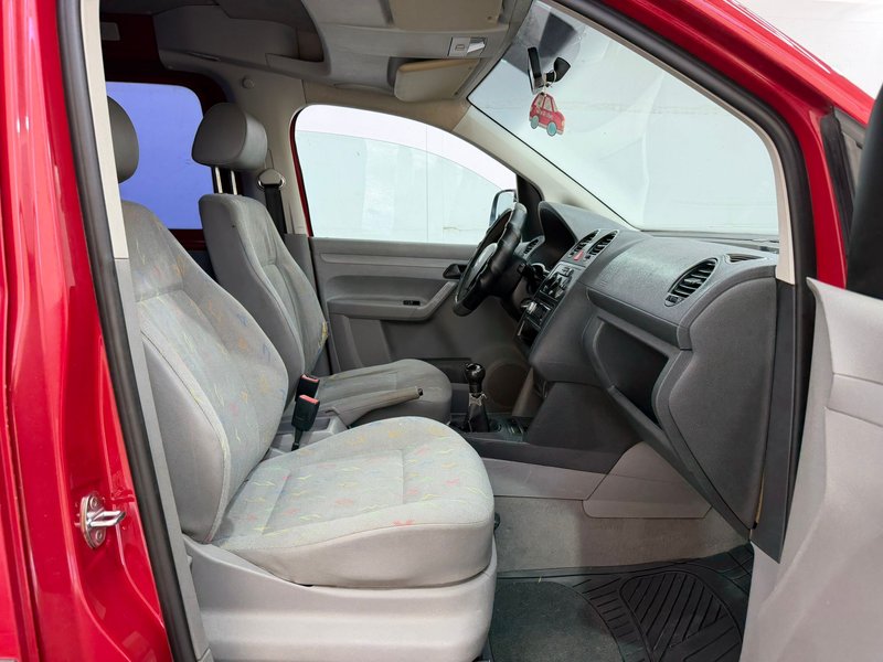 Volkswagen Caddy 2006, foto 13