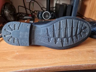 Zapatos de piel estilo castellano negros