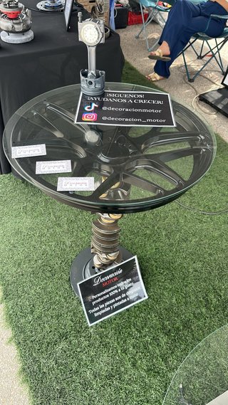 Mesa de centro cigüeñal y llanta