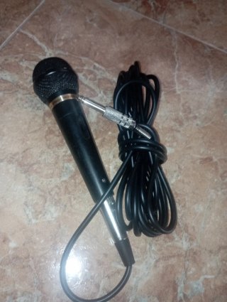Micrófono Dinámico Cable Jack 6.35