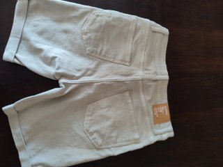 Pantalones cortos Bershka y Springfield chico T 38