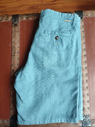 Pantalones cortos Bershka y Springfield chico T 38