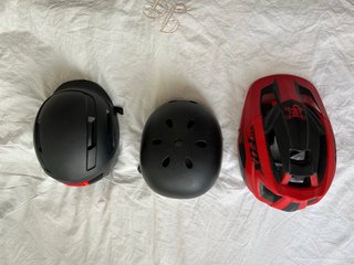 Lote 3 cascos bici/patinete