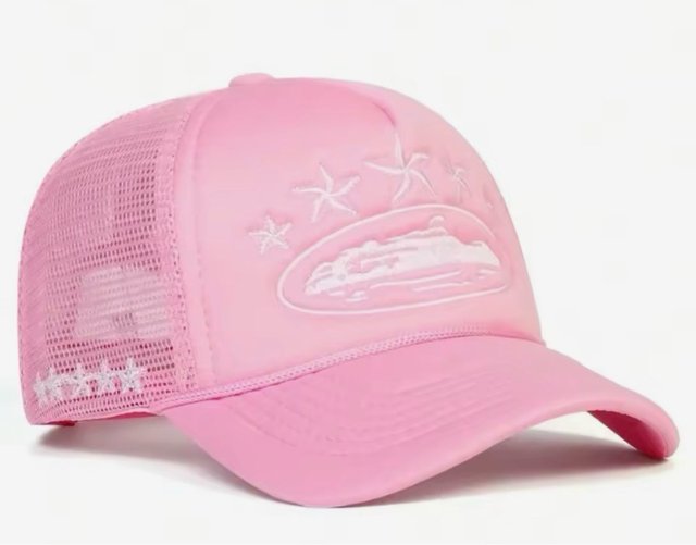 Gorra Corteiz Rosa y Blanca