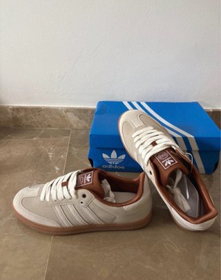 Zapatillas Adidas Samba Beige/Marrón Talla 38
